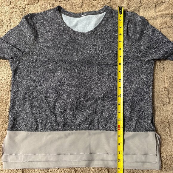 Lululemon Sole Training Long Sleeve Running Top UV Protect Shirt White Chrome 8 - Picture 8 of 9